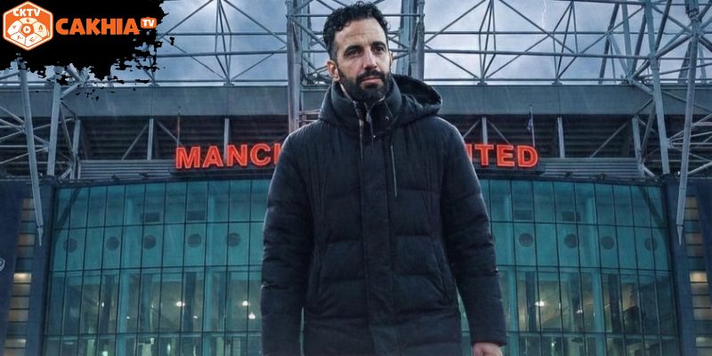 Old Trafford khép lại nhiệm kỳ Ruben Amorim